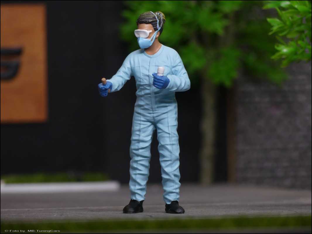 1:18 SILKE Seat Figure - Kopie - Kopie